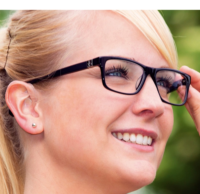 سمعک عینک چه انواعی دارد؟
