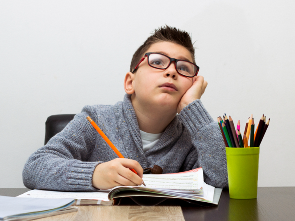 تفاوت اختلال یادگیری و عقب ماندگی ذهنی چیست؟